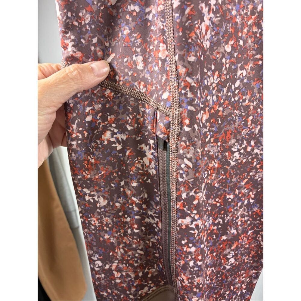 Athleta Rainier Printed Mesh Leggings 27” in Multicolor Size XL - Picture 3 of 10